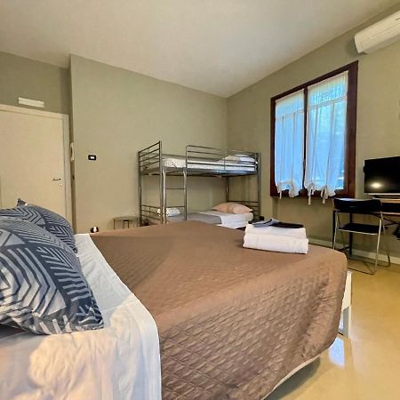 B&B Aurora Bergamo Luaran gambar